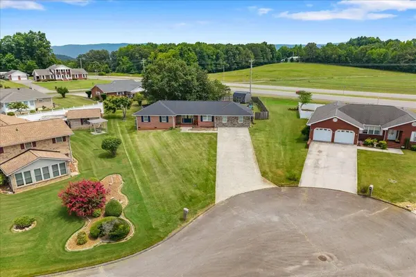 1217 Cedar Lane, Etowah, TN 37331