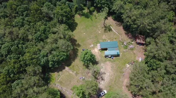 159 Topsy Rd, Hohenwald, TN 38462
