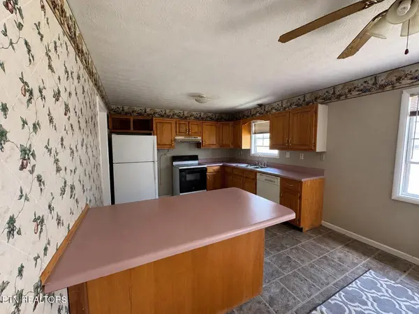119 Cherokee Circle, Madisonville, TN 37354