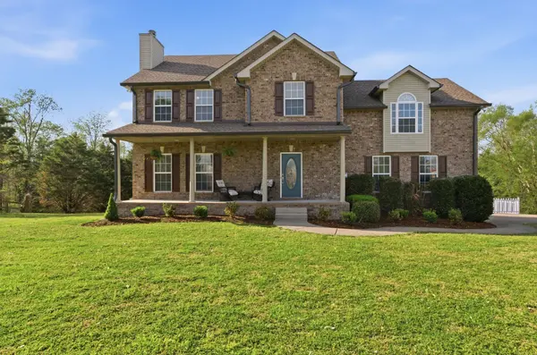 1229 Old East Side Rd, Burns, TN 37029