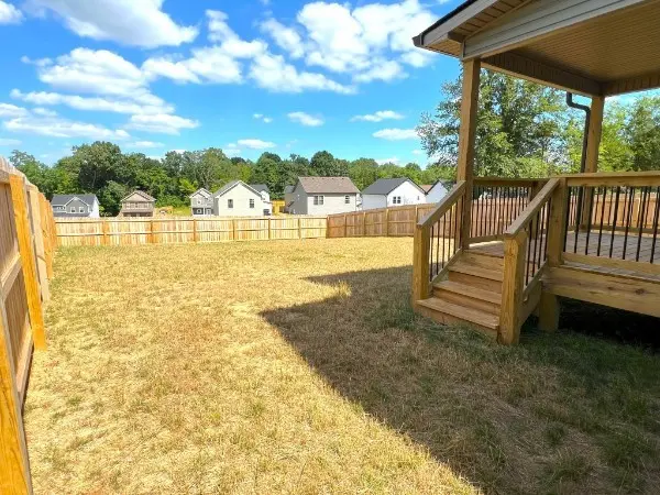 1346 Isaiah Dr, Clarksville, TN 37042