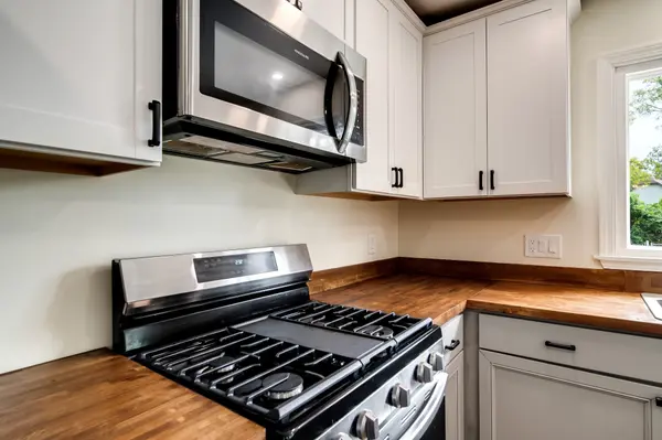 853 Rogers Rd, Gallatin, TN 37066
