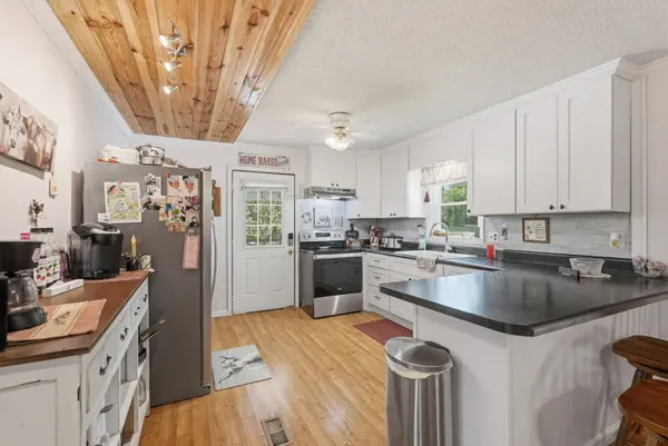 5759 Green Rd, Bloomington Springs, TN 38545