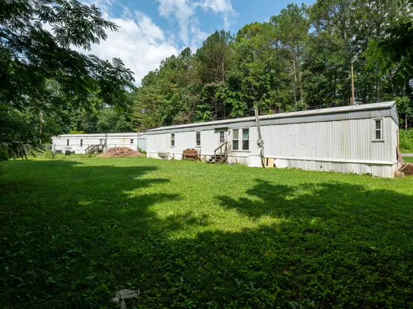 240 Cudd Rd, Resaca, GA 30735