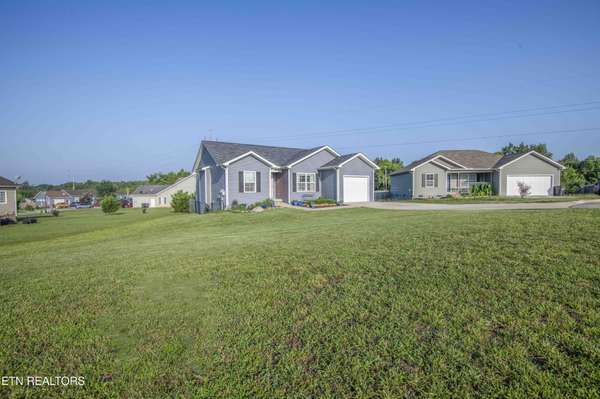 139 Hartfield Lane, Loudon, TN 37774