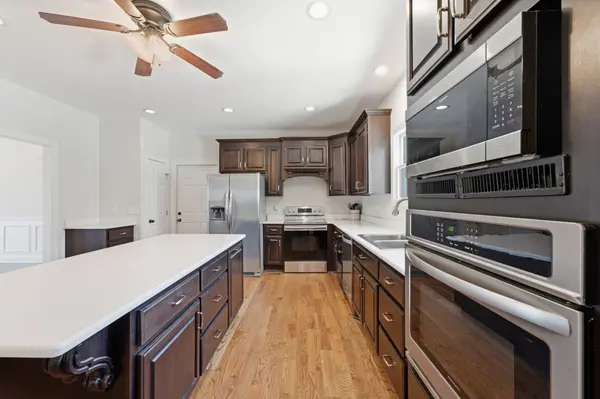 762 Waldron Rd, La Vergne, TN 37086