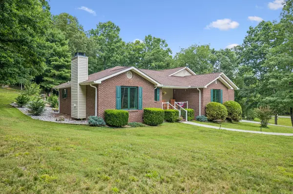 290 Goodstock Road, Crossville, TN 38555