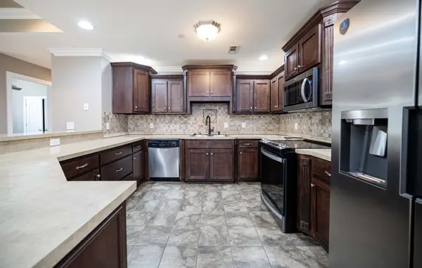 1125 Cascade Falls Dr, Murfreesboro, TN 37129
