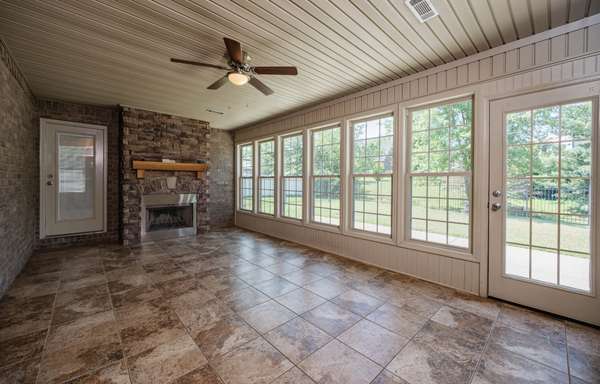 1125 Cascade Falls Dr, Murfreesboro, TN 37129