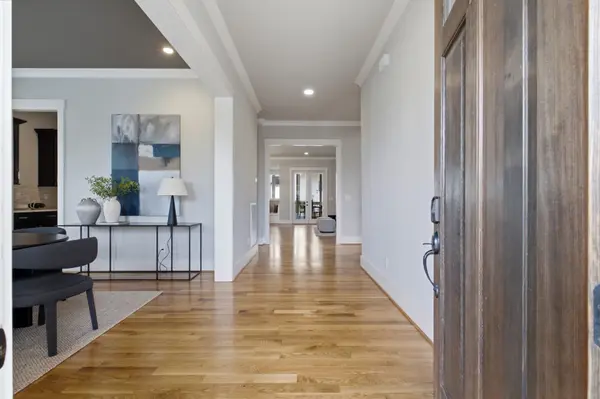 907 Halcyon Ave, Nashville, TN 37204