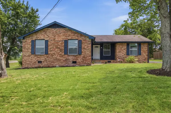 120 Overlook Dr, Hendersonville, TN 37075
