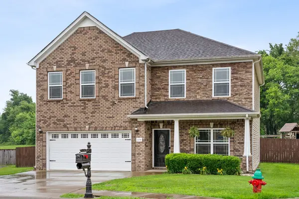 1170 Dygert Ct, Clarksville, TN 37042