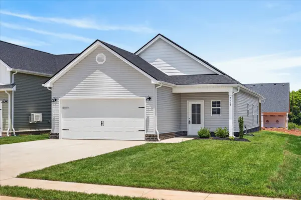2696 Brewster Dr, Clarksville, TN 37042