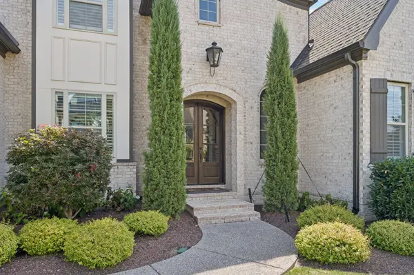 238 Bishops Gate Dr, Franklin, TN 37064