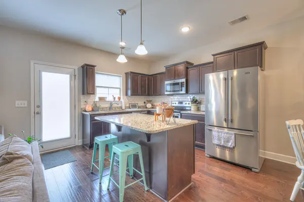 2013 Abbingdon Way, Old Hickory, TN 37138