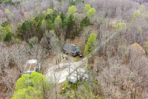 5800 Bible Grove Rd, Lexington, TN 38351