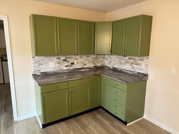 1600 N Washington St #16, Tullahoma, TN 37388