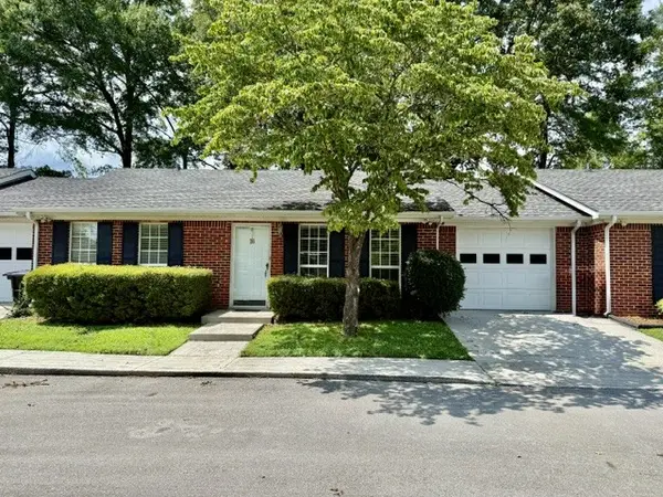 1600 N Washington St #16, Tullahoma, TN 37388