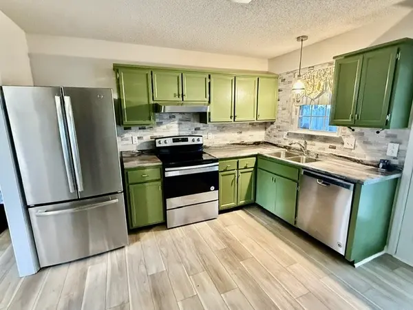 1600 N Washington St #16, Tullahoma, TN 37388