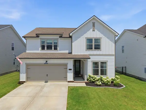 3632 Shady Forest Dr, Murfreesboro, TN 37128