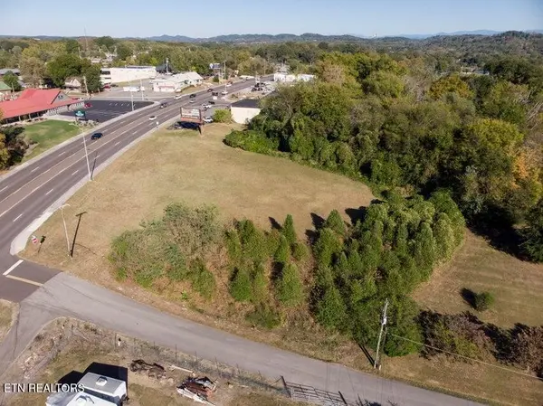 12 Decatur Pike, Athens, TN 37303
