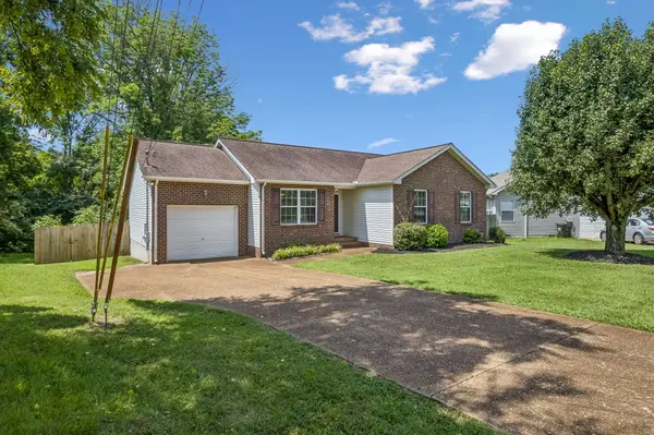 1465 Brighton Cir,  Old Hickory,  TN 37138