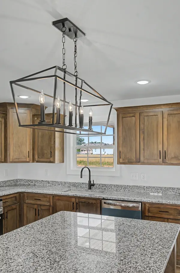 137 Martha Circle, Lafayette, TN 37083