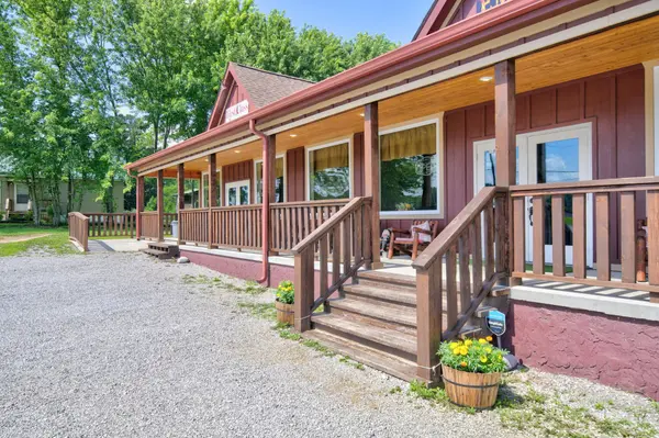 6204 S York Hwy, Clarkrange, TN 38553