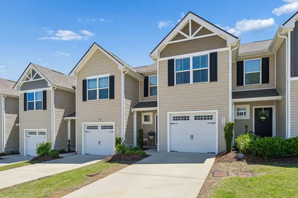 310 Sunnyview Dr, Lebanon, TN 37090
