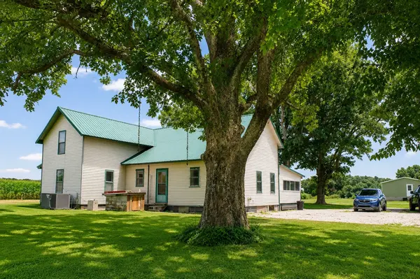 260 Campbellsville Pike, Ethridge, TN 38456