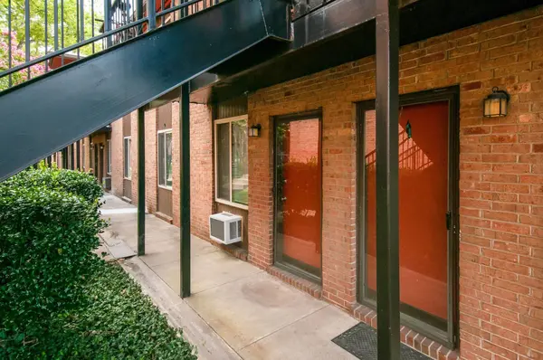 3600 Hillsboro Pike #E6, Nashville, TN 37215