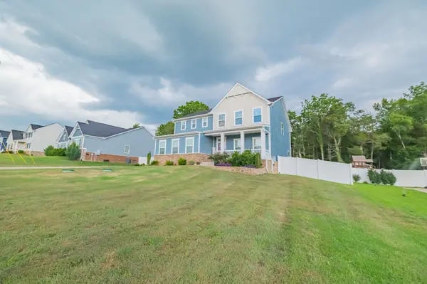 1623 Lila Dr, Murfreesboro, TN 37128