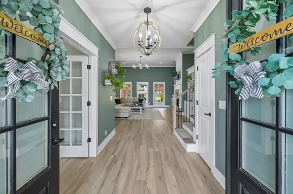 7763 Brenda Ln, Murfreesboro, TN 37129