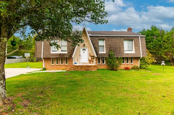 60 Walker Street, Ringgold, GA 30736