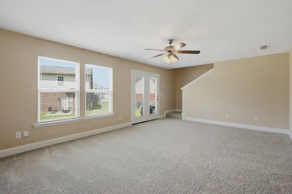 4249 Aurora Circle, Murfreesboro, TN 37127