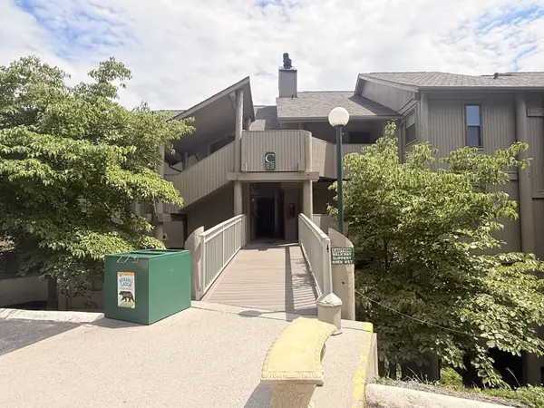 3710 Weber Rd #105-C, Gatlinburg, TN 37738