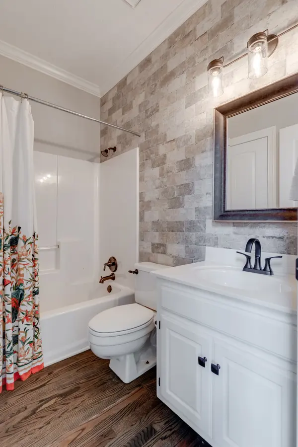 136 Ballentrae Dr, Hendersonville, TN 37075