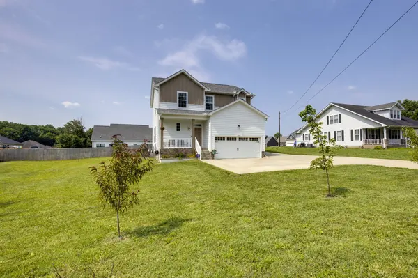 8415 Highway 25 #E, Cross Plains, TN 37049