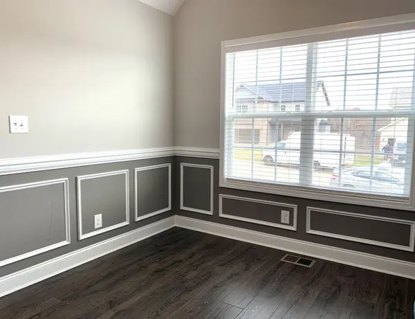 712 Banister Dr, Clarksville, TN 37042