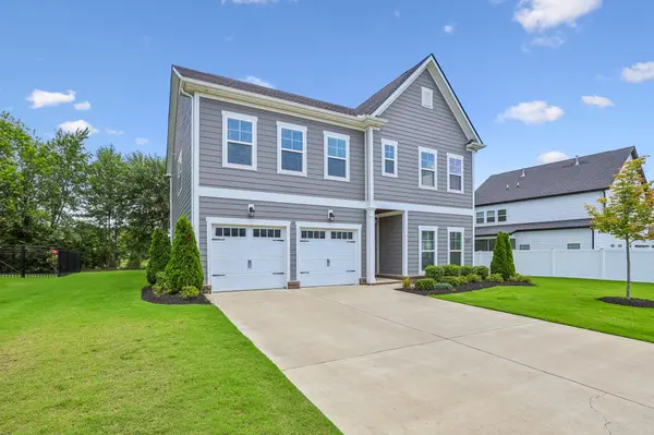 5718 Heirloom Dr, Murfreesboro, TN 37129