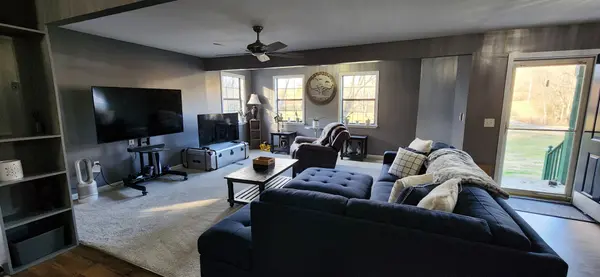 2877 Bryant Rd, Culleoka, TN 38451