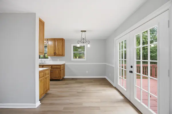 806 Nipper Drive, Rossville, GA 30741