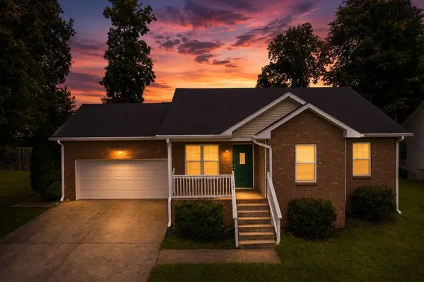 1721 Hazelwood Rd, Clarksville, TN 37042