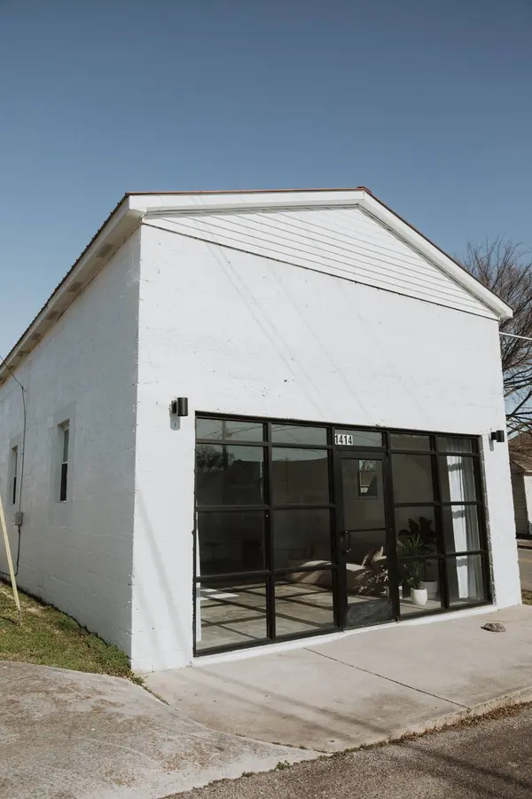 1414 Highland Ave, Columbia, TN 38401