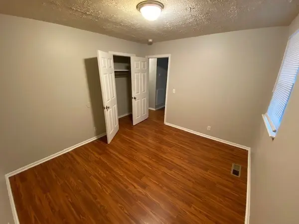 817 N 2nd St A, Nashville, TN 37207