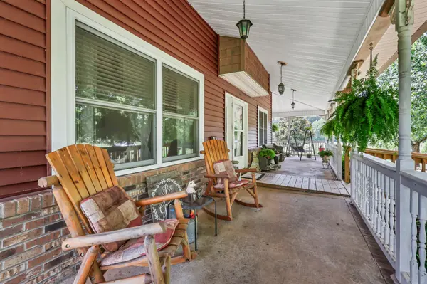 2960 Old Clarksville Spgfld Rd, Adams, TN 37010
