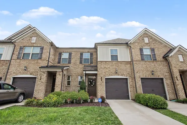 126 Bluestem Ct, Lebanon, TN 37090