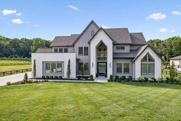 7112 Bonterra Dr, Franklin, TN 37064