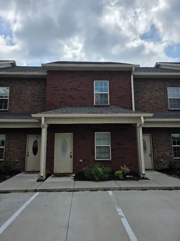 550 Peachers Mill Rd #E3, Clarksville, TN 37042