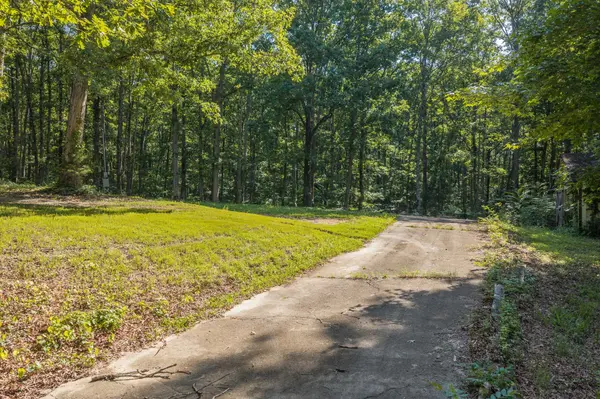 175 Taylor Rd, Dickson, TN 37055